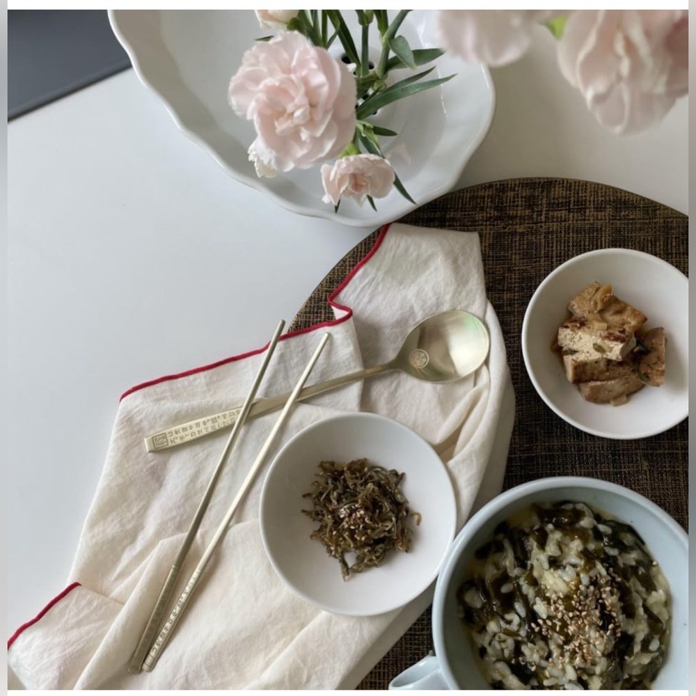 Korean Made Chopsticks Spoon Set with Korean Letter Hangul Engraved Gold